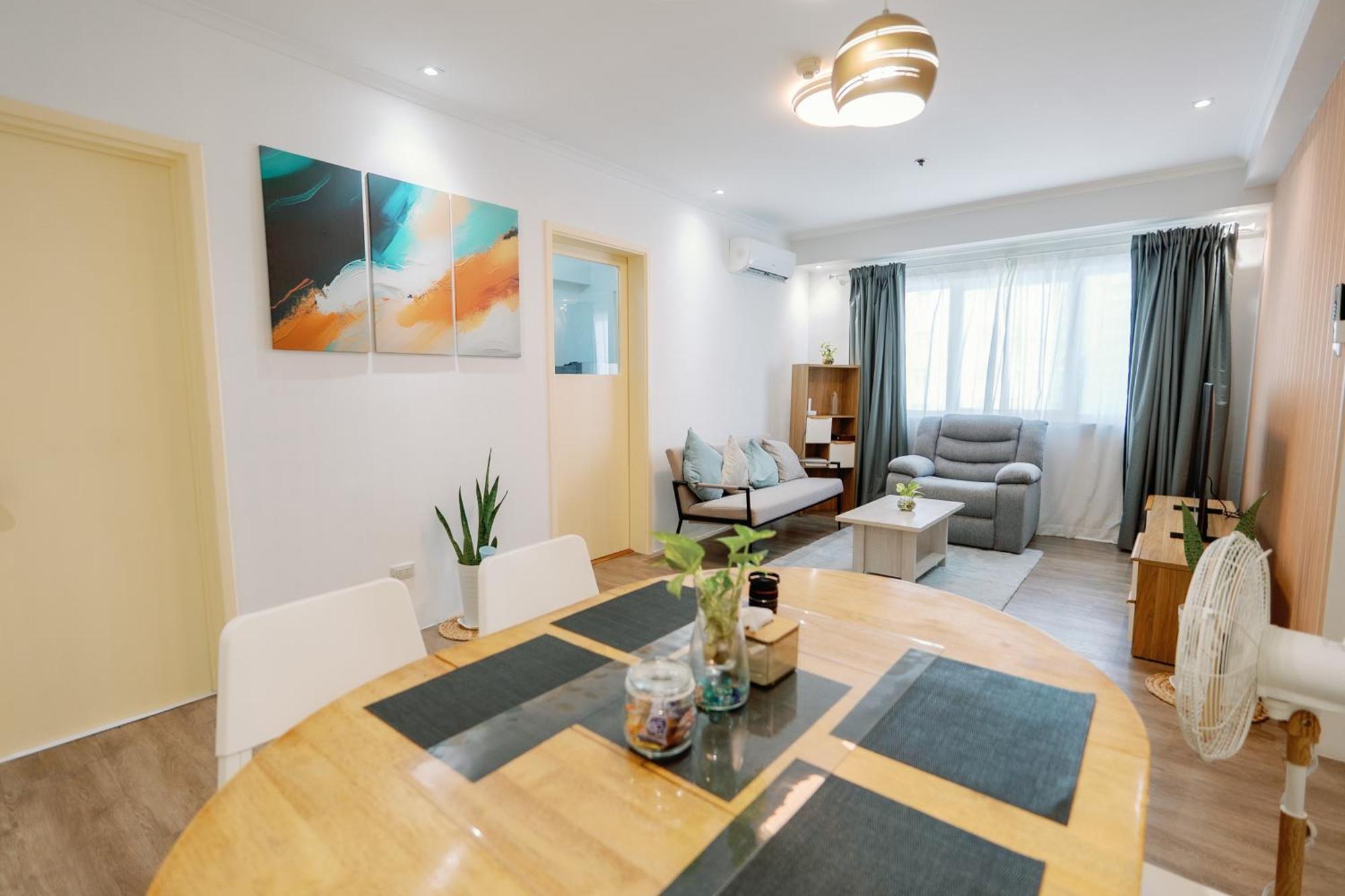 Cozy 2-Bedroom At South Of Market Soma Bgc Near Sm Aura, Market! Market! & Bonifacio High Street Taguig Luaran gambar