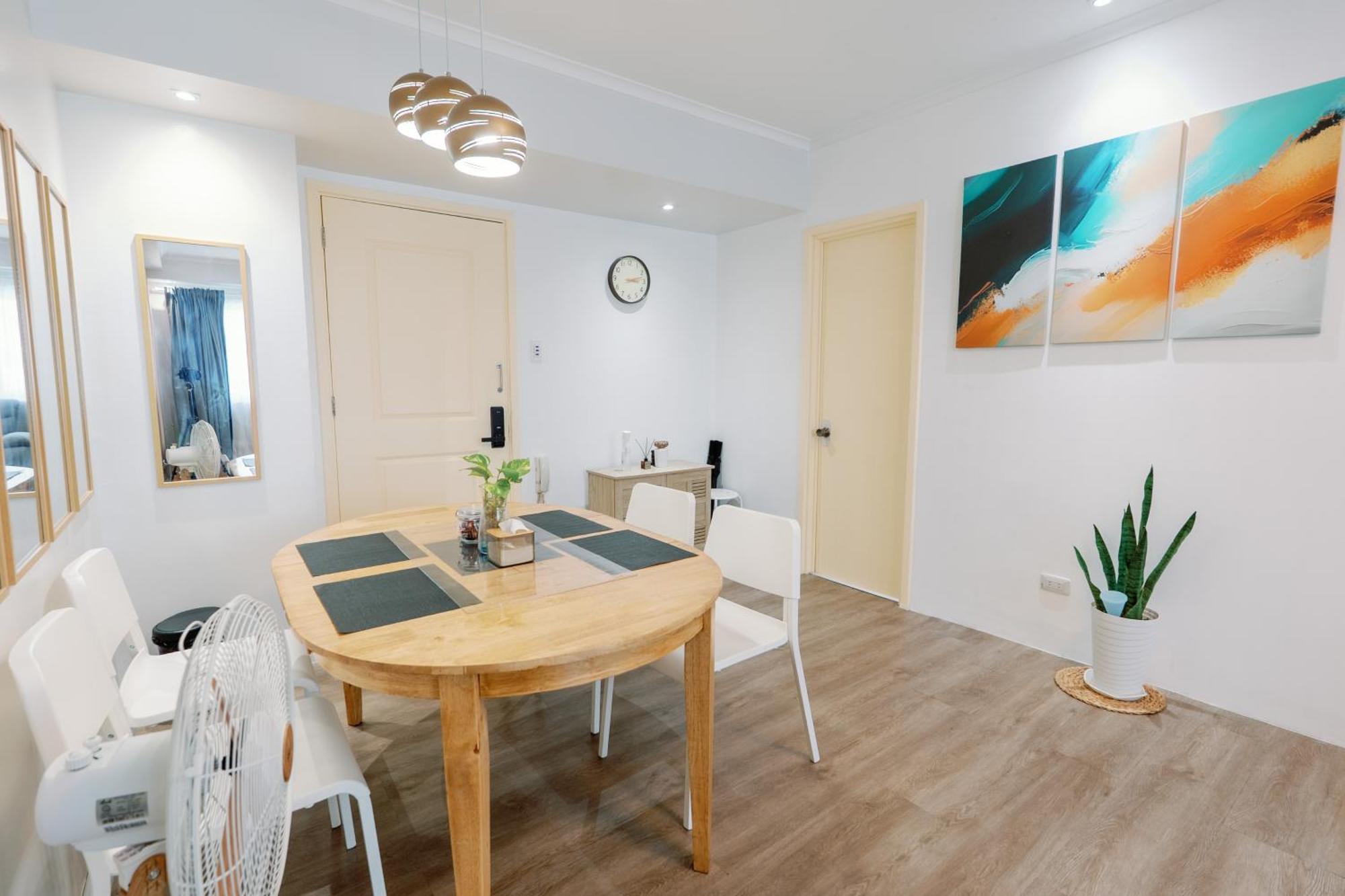 Cozy 2-Bedroom At South Of Market Soma Bgc Near Sm Aura, Market! Market! & Bonifacio High Street Taguig Luaran gambar