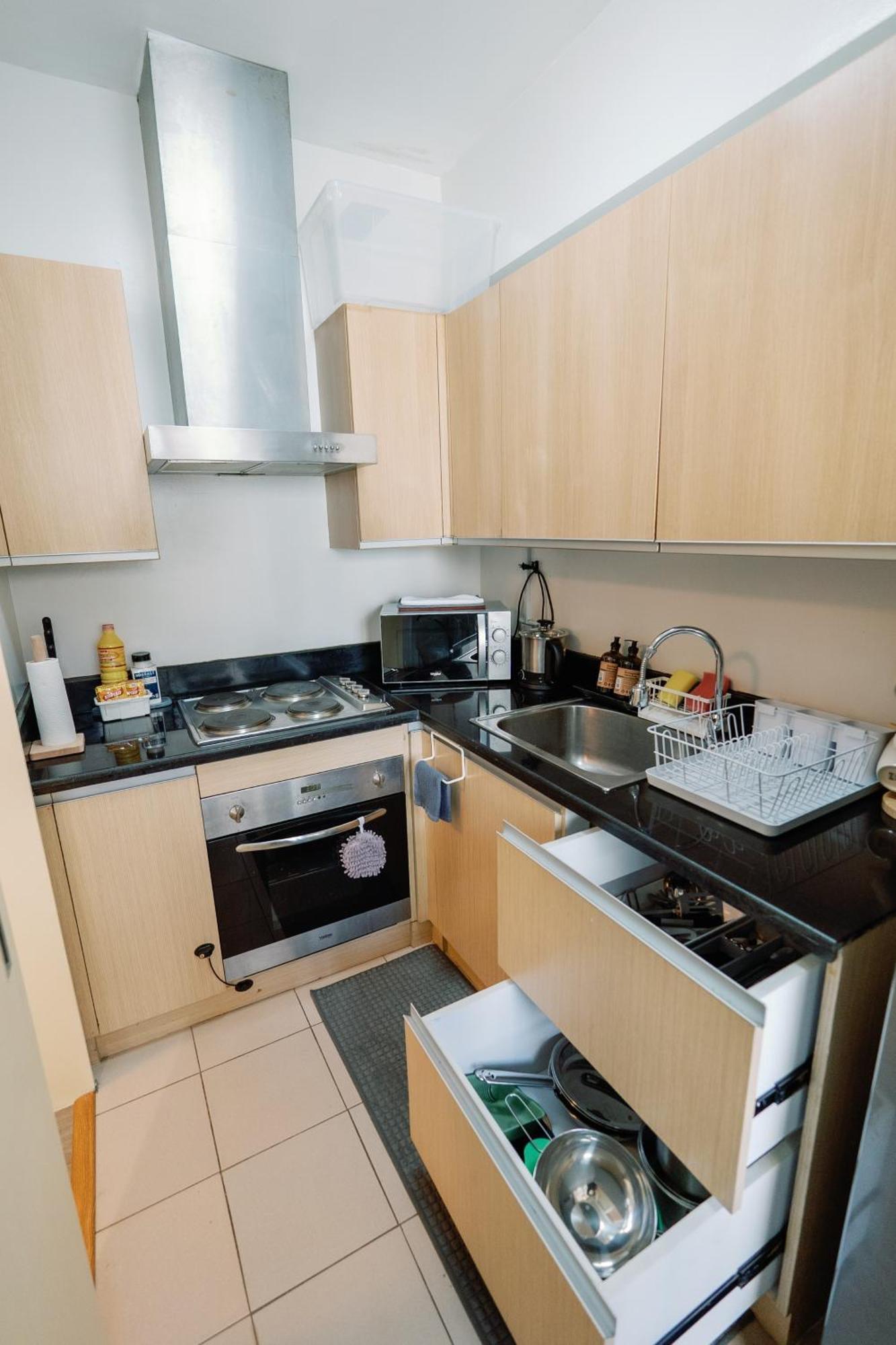 Cozy 2-Bedroom At South Of Market Soma Bgc Near Sm Aura, Market! Market! & Bonifacio High Street Taguig Luaran gambar